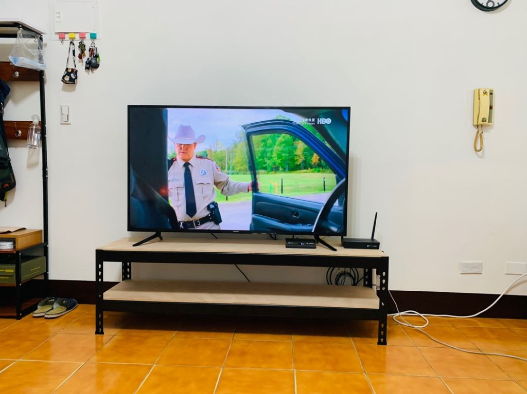 角鋼電視櫃訂做，多種尺寸規格可選，在家輕鬆DIY免螺絲角鋼